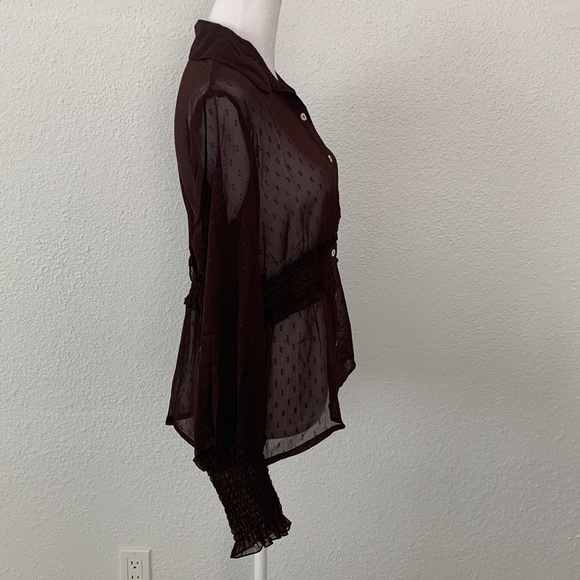 Surrealist Brown lace button down blouse - Picture 3 of 12